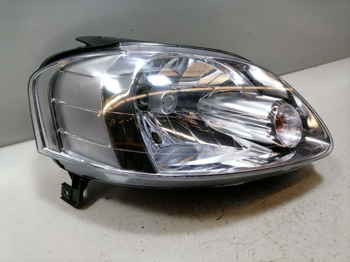 VW Fox Scheinwerfer vorn rechts Halogen Zubeh&ouml;r Bj.2009